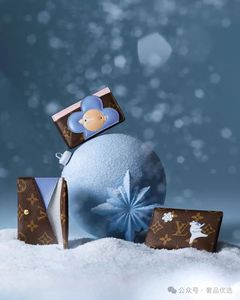 LV 線上首發 Vivienne Winter 假日系列作品：吉祥物 Vivienne 的冬日之旅